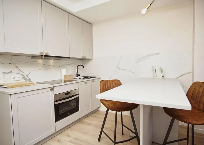 Strandresidenz Brandenburg Ferienwohnung 30 Mit Sauna- Und Schwimmbadnutzung Im Ahoi Sellin * Goehren (Ruegen)